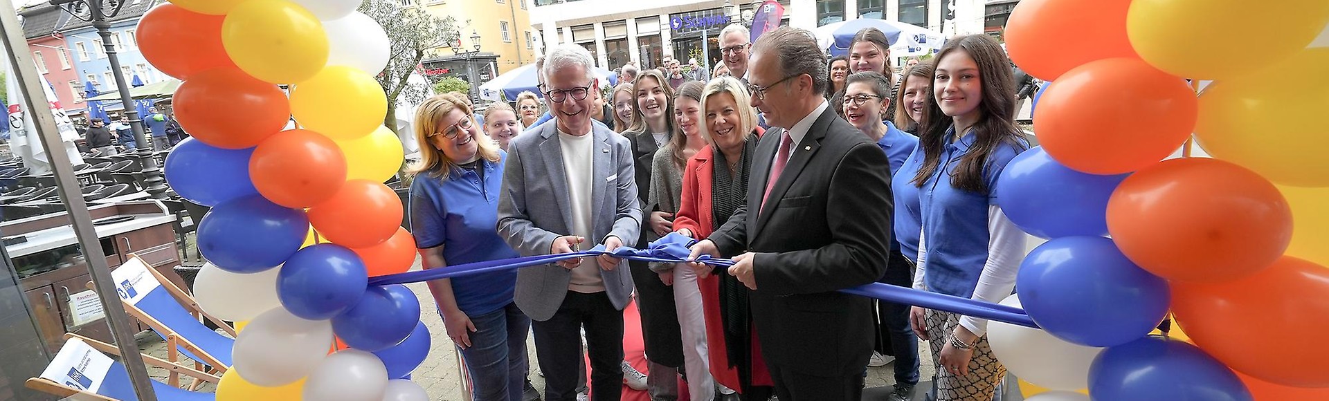 IHK eröffnet Pop-Up-Store in Neuss